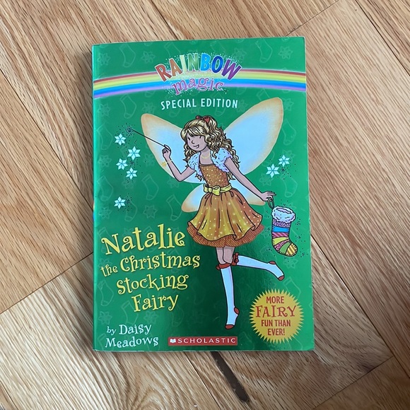 Rainbow Magic: Christmas Special Editions - Picture 4 of 5